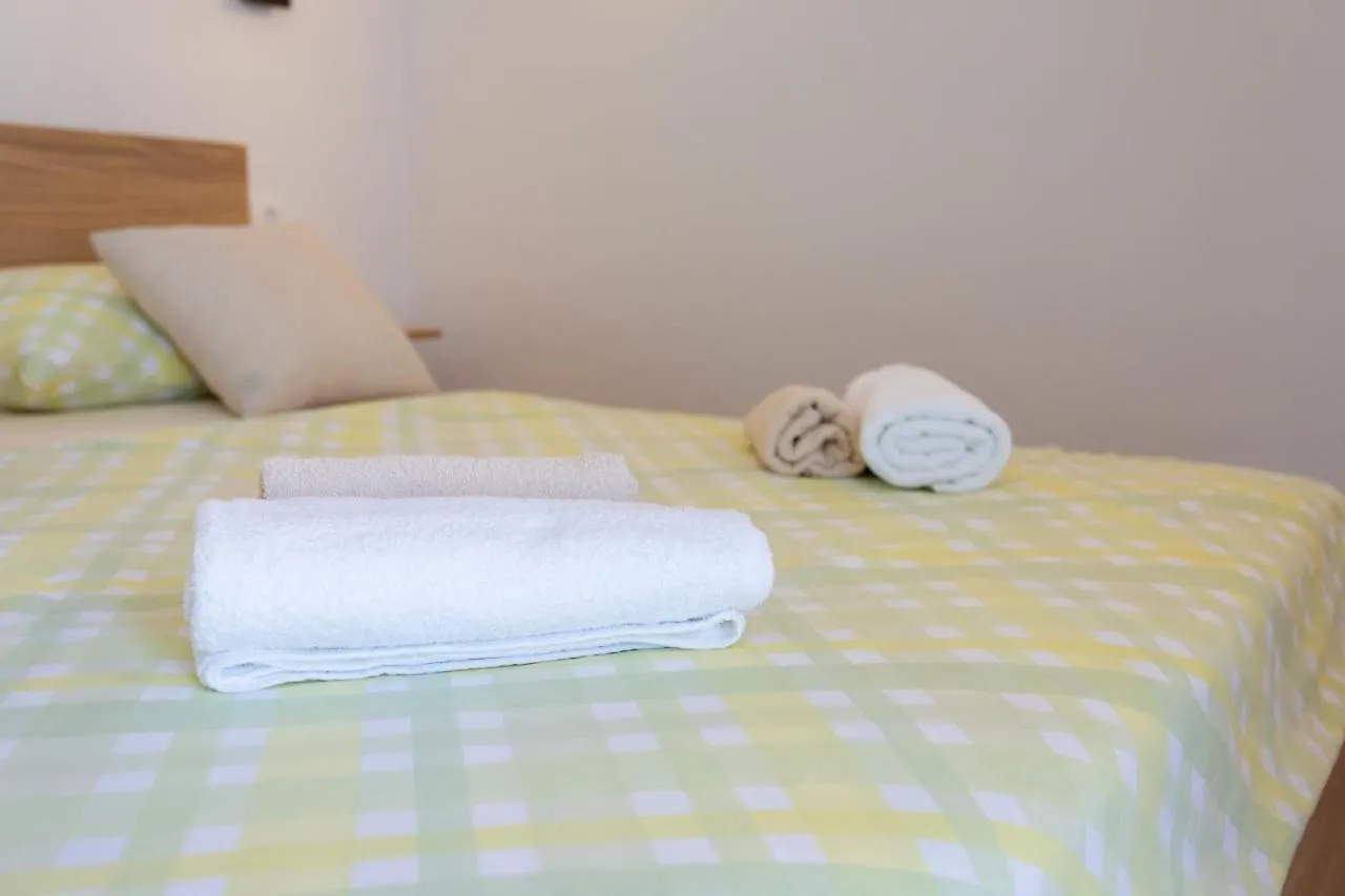 The Place Trogir Apartamento